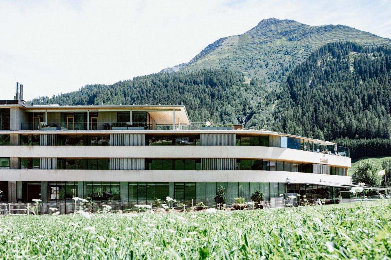 Hotel Arlmont 4 Stern Superior Sankt Anton am Arlberg Luaran gambar